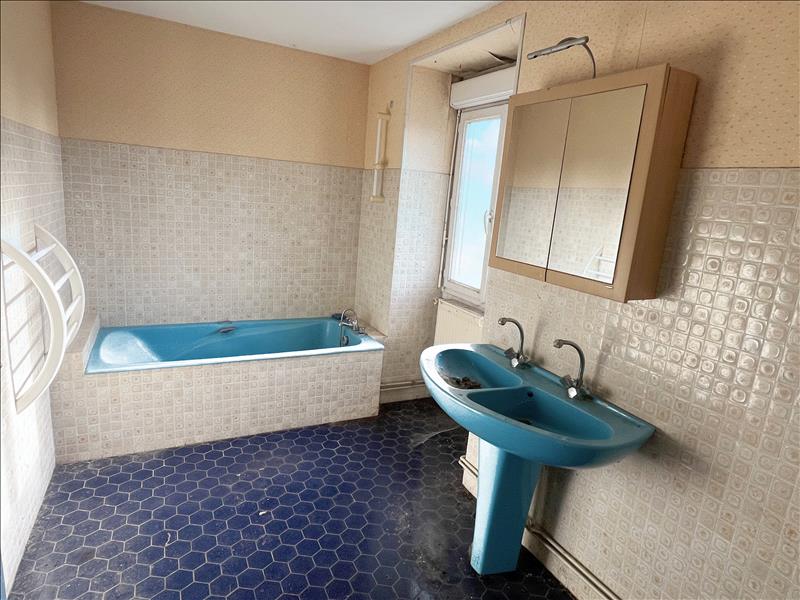 Vente Maison BUSSIERE GALANT - 5 pièces -137 m² - (87230)