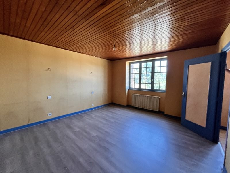 Vente Maison BUSSIERE GALANT - 6 pièces -135 m² - (87230)