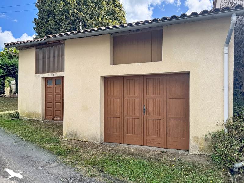 Vente Maison Châlus - 6 pièces -110 m² - (87230)