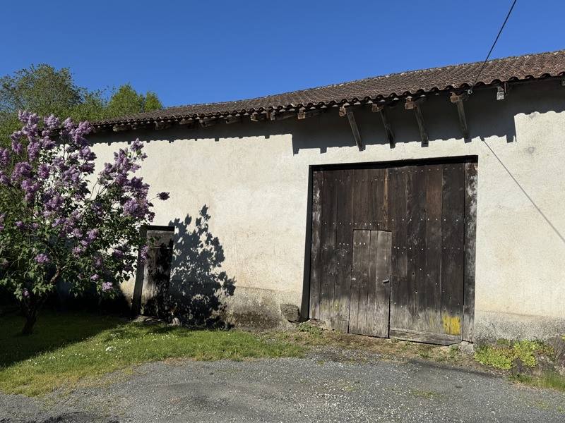 Vente Maison CHALUS - 6 pièces -110 m² - (87230)