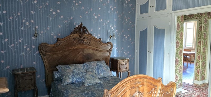 Vente Maison ST YRIEIX LA PERCHE - 7 pièces -161 m² - (87500)