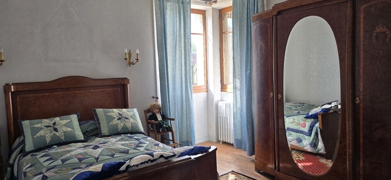 Vente Maison ST YRIEIX LA PERCHE - 7 pièces -161 m² - (87500)