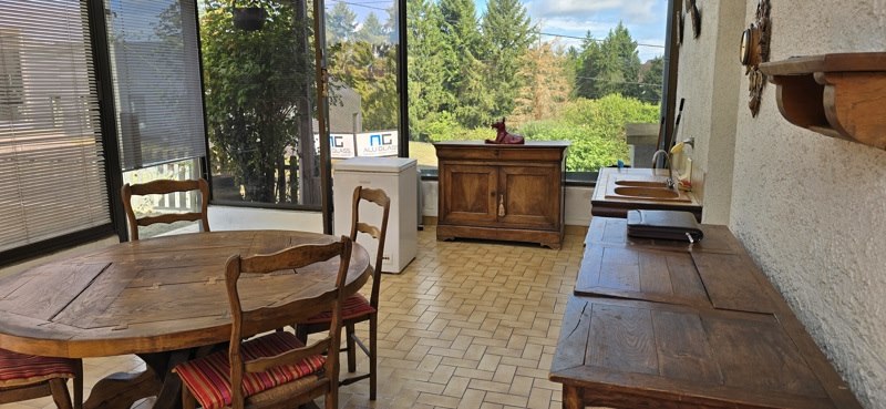 Vente Maison ST YRIEIX LA PERCHE - 7 pièces -161 m² - (87500)