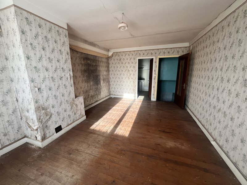 Vente Maison CHALUS - 5 pièces -100 m² - (87230)