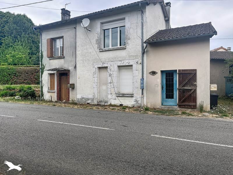 Vente Maison CHALUS - 5 pièces -100 m² - (87230)