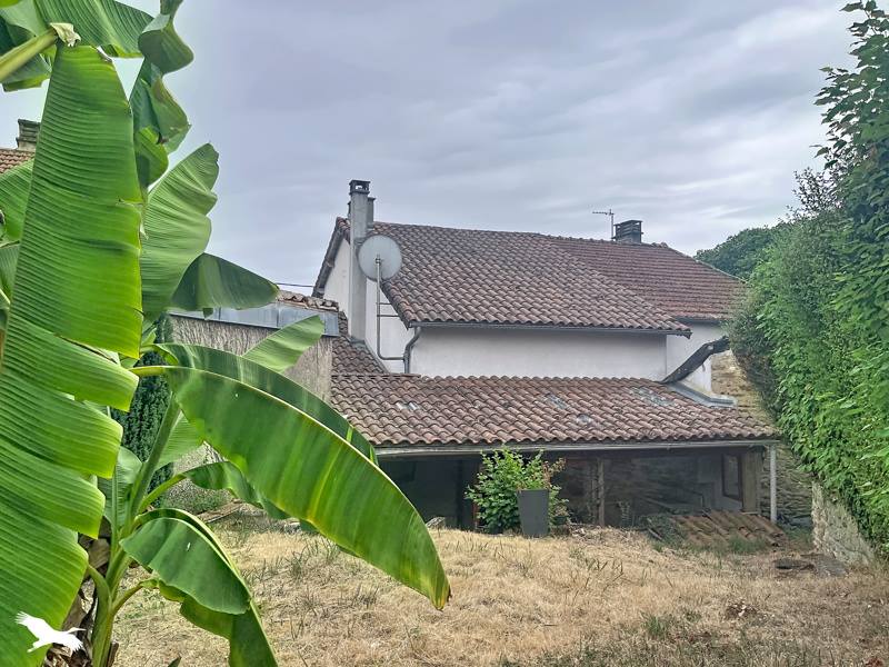 Vente Maison CHALUS - 5 pièces -100 m² - (87230)