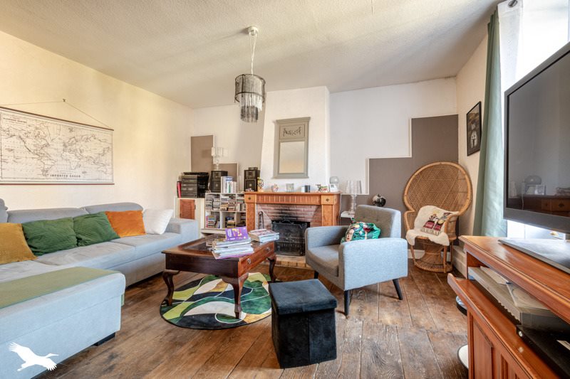 Vente Maison CHALUS - 6 pièces -206 m² - (87230)