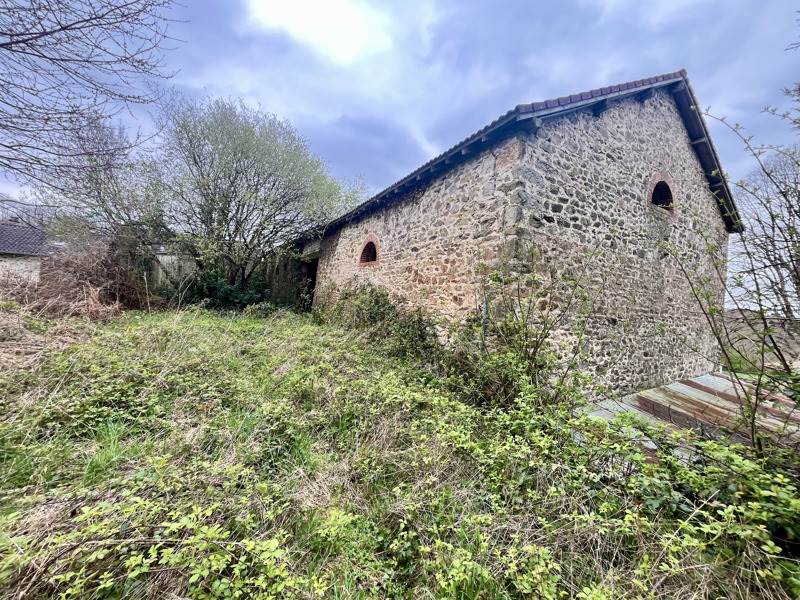 Vente Grange PAGEAS - 1 pièce -229 m² - (87230)