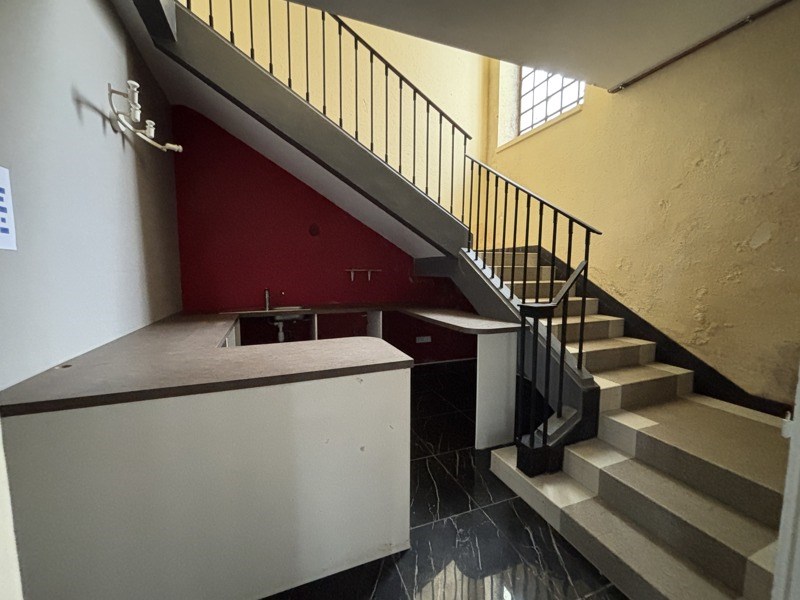 Vente Maison CHALUS - 9 pièces -238 m² - (87230)