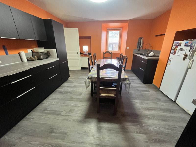 Vente Maison LES CARS - 7 pièces -180 m² - (87230)