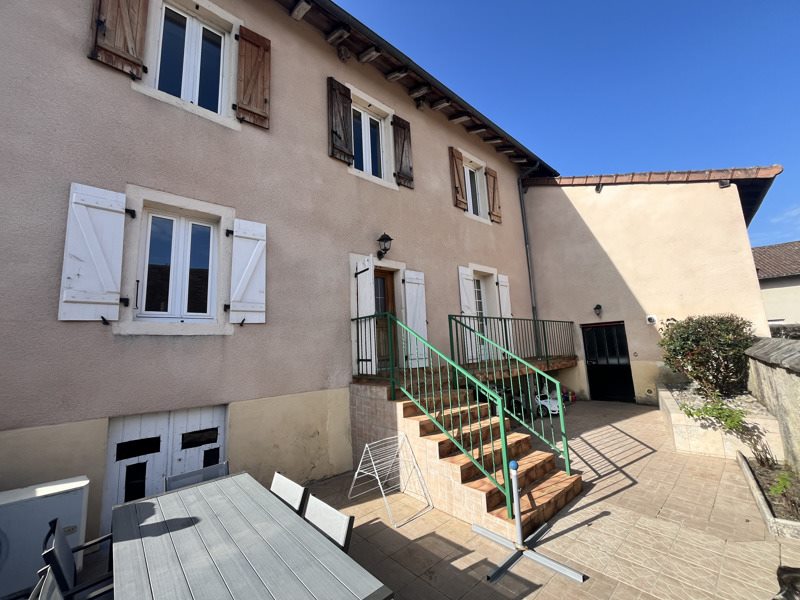 Vente Maison LES CARS - 7 pièces -180 m² - (87230)