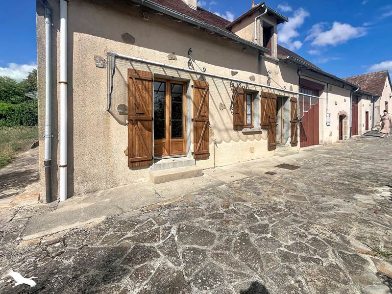 Vente Maison Saint-Pierre-de-Frugie - 5 pièces -105 m² - (24450)