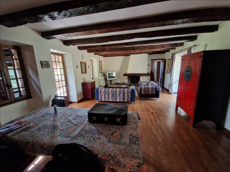 Vente Maison FIGEAC - 6 pièces -198 m² - (46100)