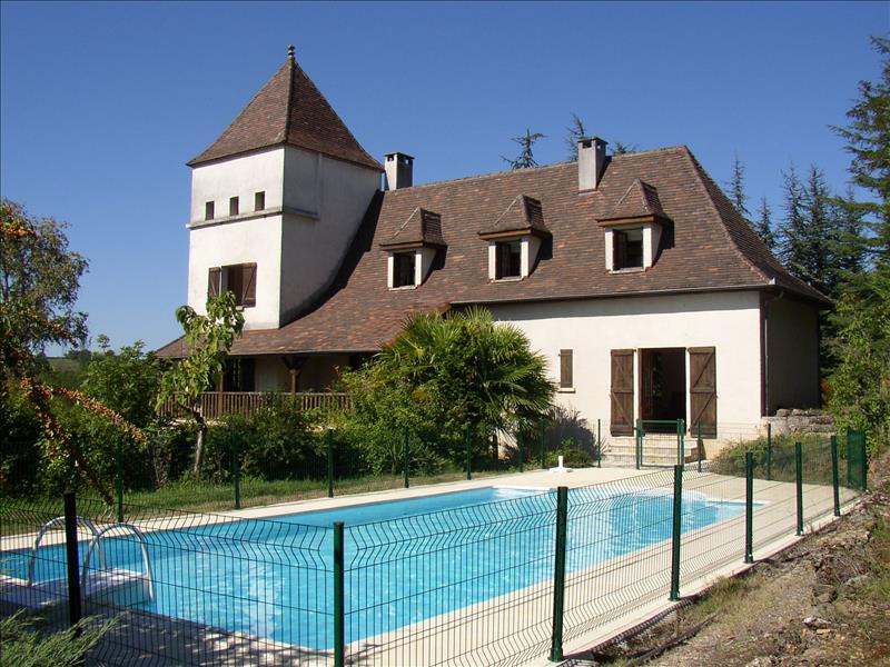 Vente Maison FIGEAC - 6 pièces -198 m² - (46100)