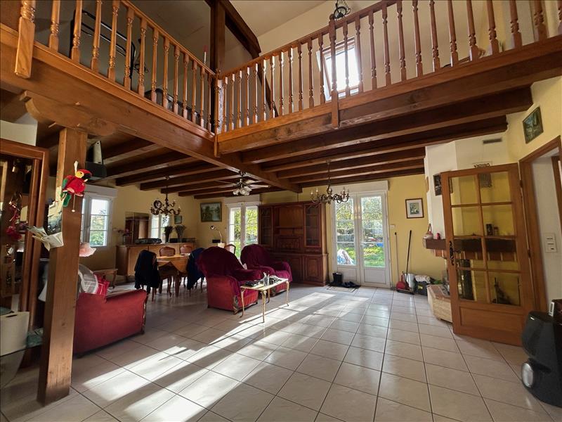 Vente Maison ESPEDAILLAC - 4 pièces -162 m² - (46320)