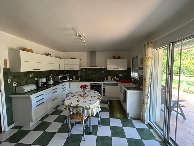 Vente Maison LISSAC ET MOURET - 6 pièces -185 m² - (46100)