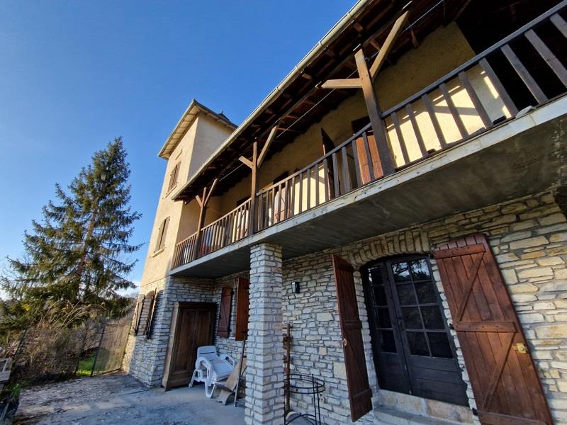 Maison 8 pièces 156 m² · à Figeac · 156 m² · 234 300 €