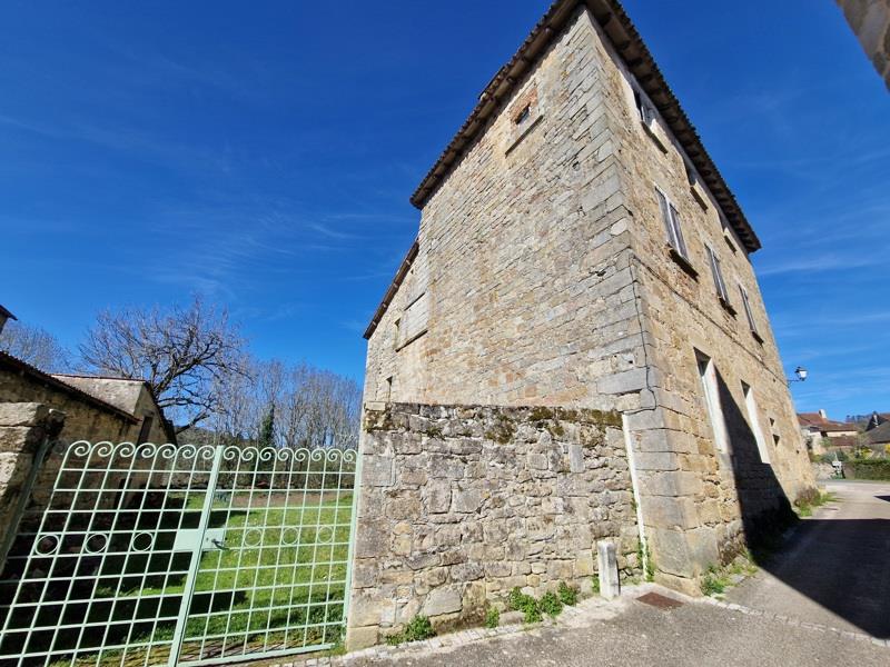 Vente Maison CARDAILLAC - 7 pièces -404 m² - (46100)
