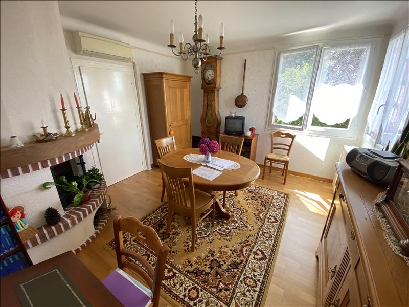 Vente Maison AIGURANDE - 6 pièces -114 m² - (36140)