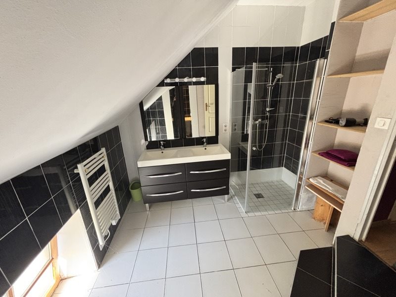 Vente Maison POMMIERS - 9 pièces -207 m² - (36190)