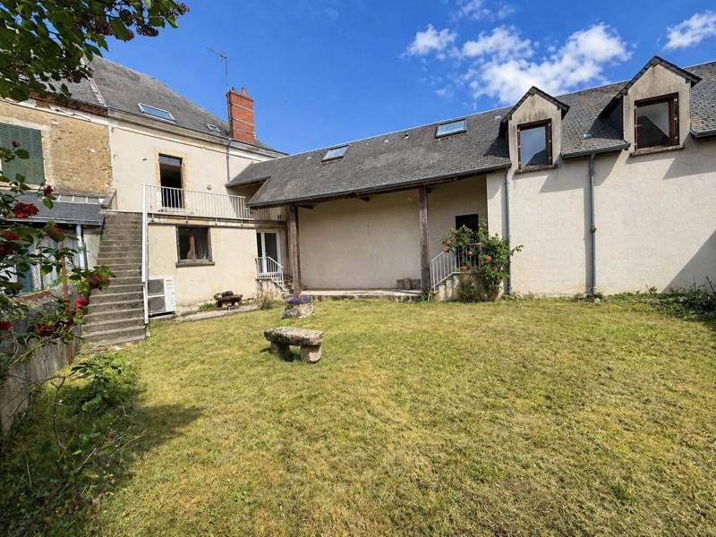Vente Immeuble CLUIS - -  372 m² - (36340)