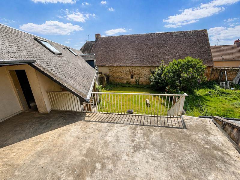 Vente Immeuble CLUIS - -  372 m² - (36340)