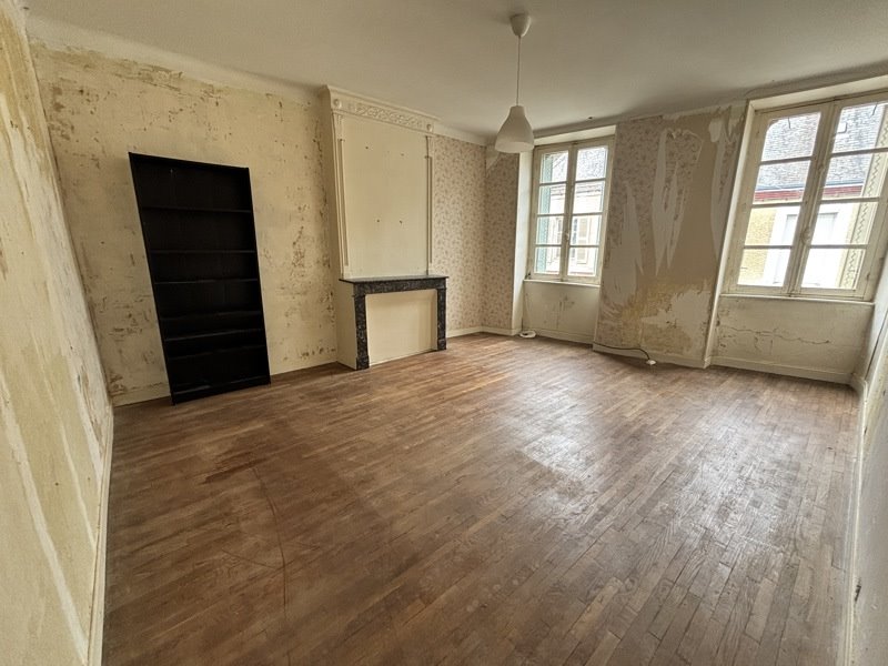 Vente Maison AIGURANDE - 7 pièces -184 m² - (36140)