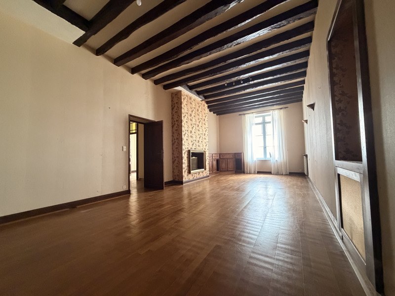 Vente Maison AIGURANDE - 13 pièces -210 m² - (36140)