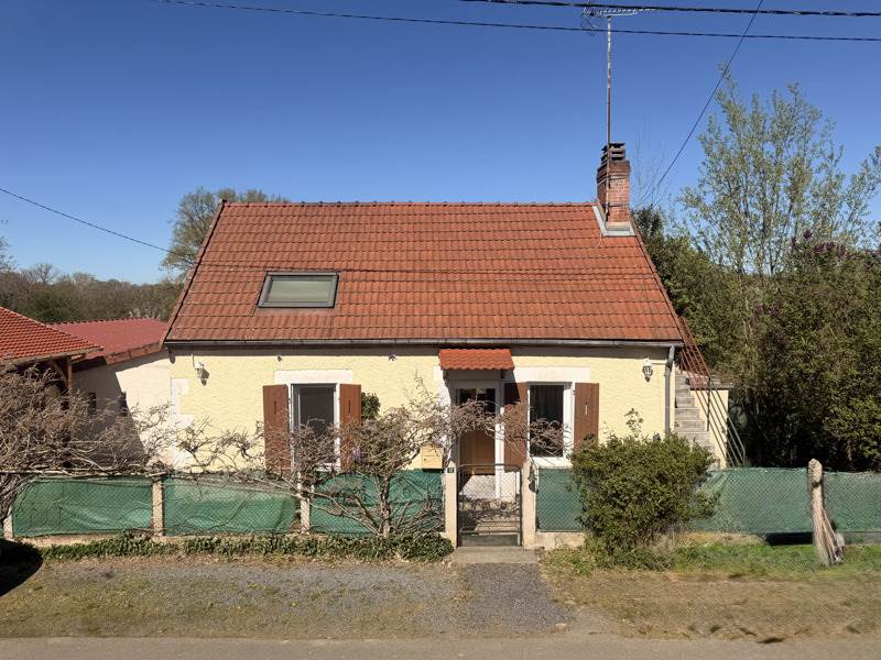 Vente Maison MORTROUX - 5 pièces -106 m² - (23220)