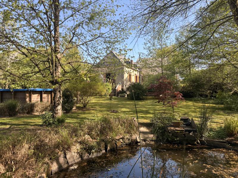 Vente Maison CROZON SUR VAUVRE - 5 pièces -180 m² - (36140)
