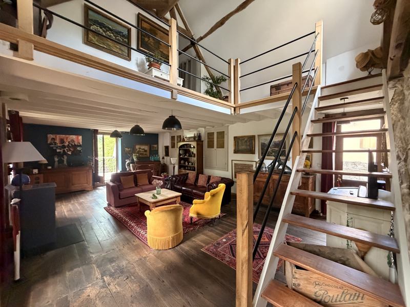 Vente Maison CROZON SUR VAUVRE - 5 pièces -180 m² - (36140)