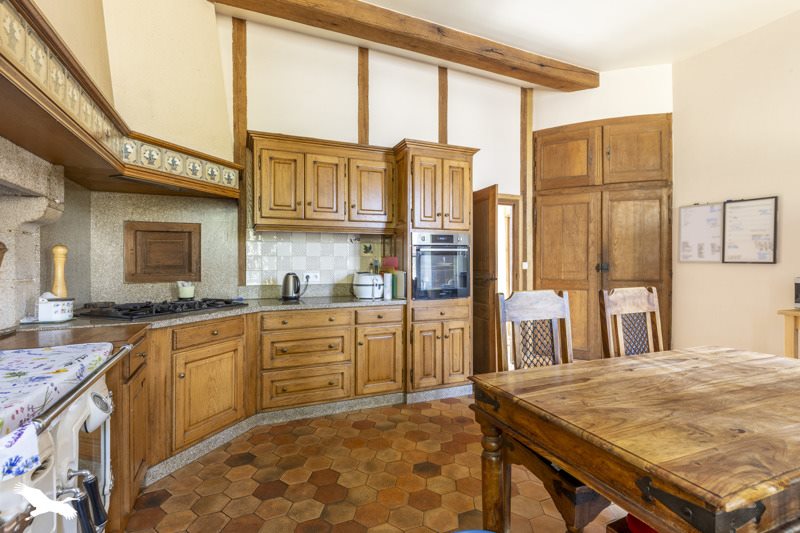 Vente Maison LINARD MALVAL - 11 pièces -438 m² - (23220)