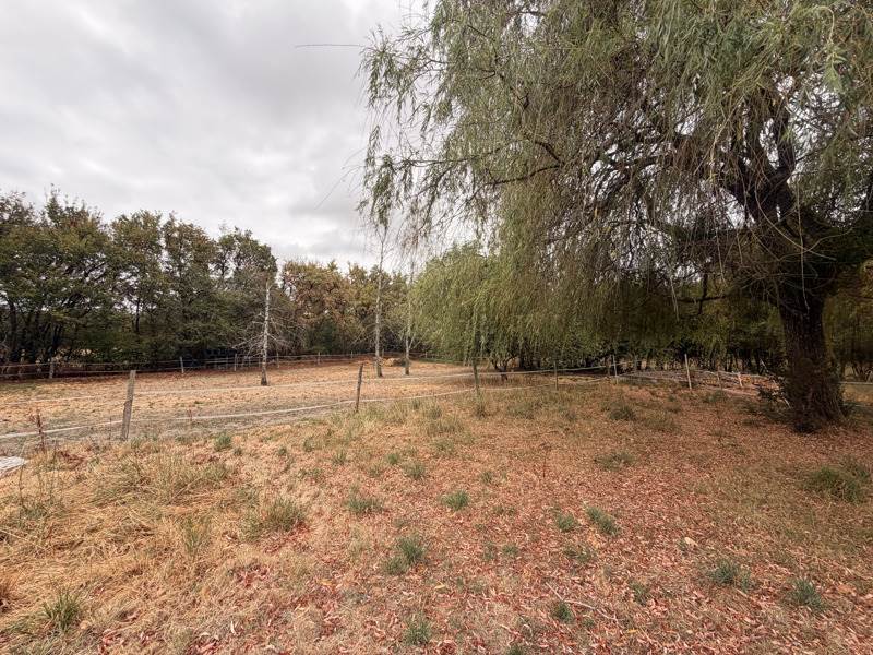 Vente Maison MONTCHEVRIER - 2 pièces -108 m² - (36140)