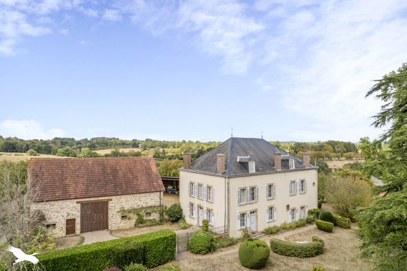 Vente Maison NOUZIERS - 8 pièces -216 m² - (23350)