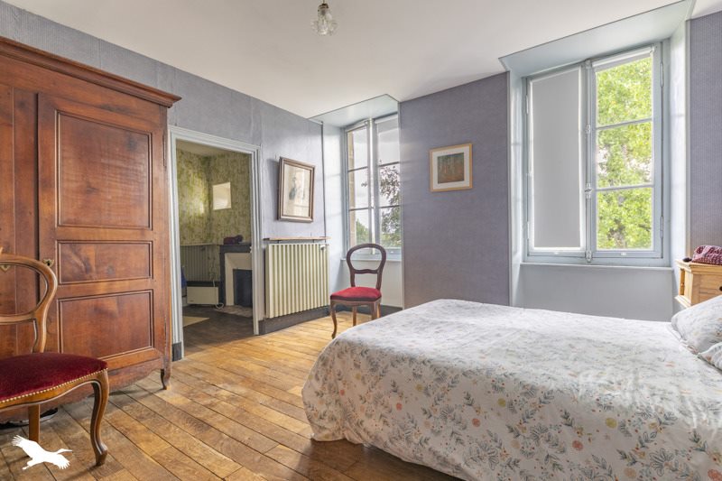 Vente Maison NOUZIERS - 8 pièces -216 m² - (23350)