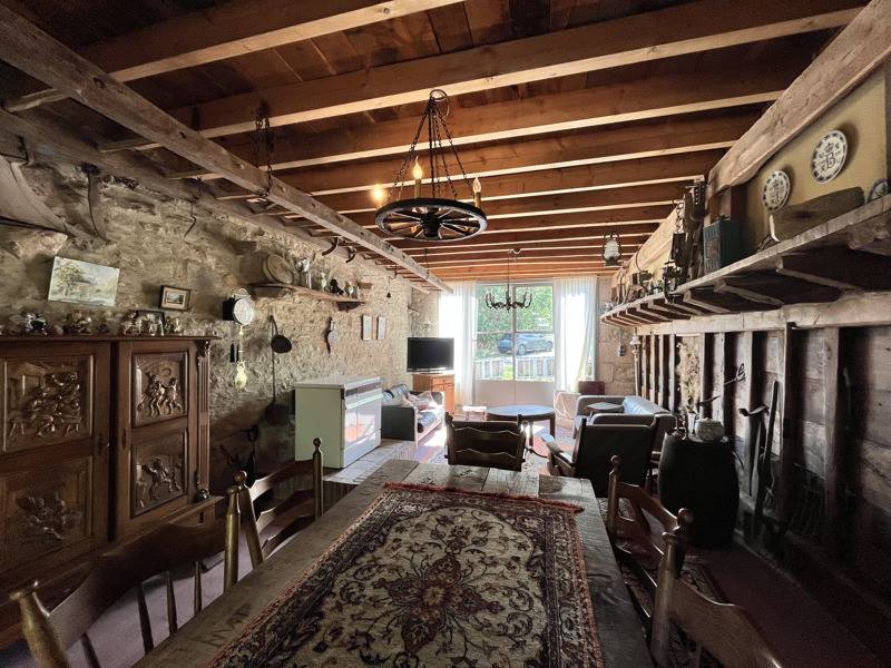 Vente Maison Saint-Dizier-les-Domaines - 6 pièces -154 m² - (23270)