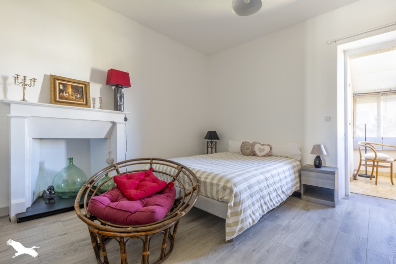Vente Maison Crevant - 10 pièces -245 m² - (36140)
