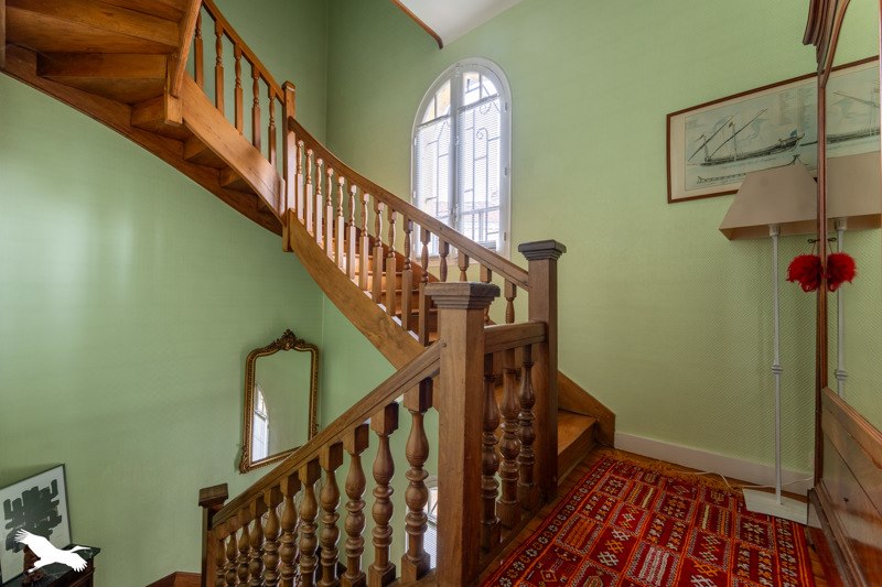 Vente Maison BORDEAUX - 9 pièces -210 m² - (33200)