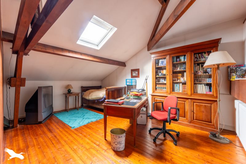 Vente Maison BORDEAUX - 9 pièces -210 m² - (33200)