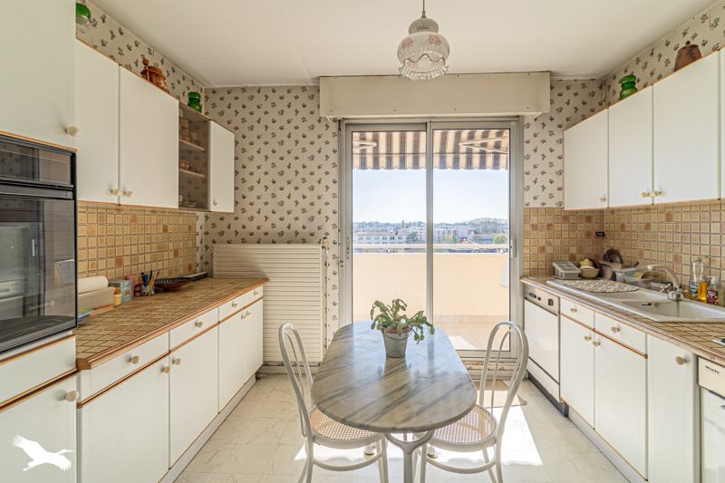 Vente Appartement BORDEAUX - 5 pièces -93 m² - (33200)