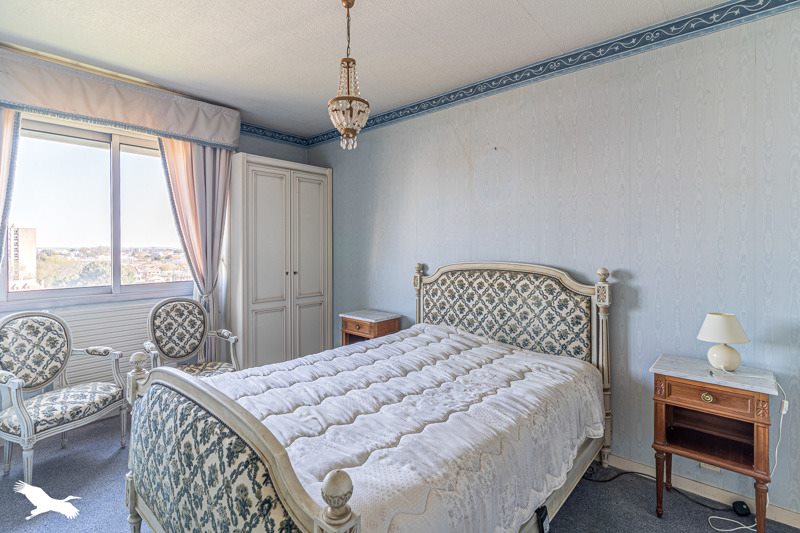 Vente Appartement BORDEAUX - 5 pièces -93 m² - (33200)