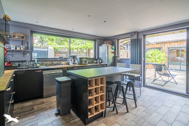 Vente Maison BORDEAUX - 6 pièces -133 m² - (33200)