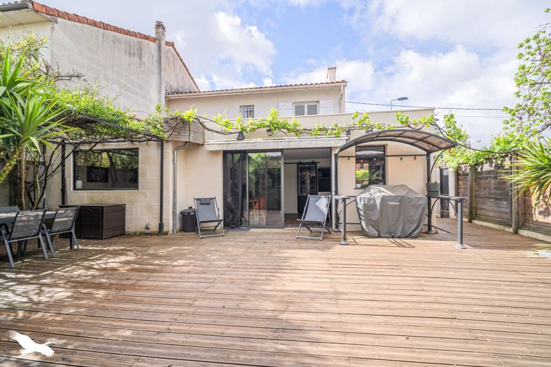 Vente Maison BORDEAUX - 6 pièces -133 m² - (33200)