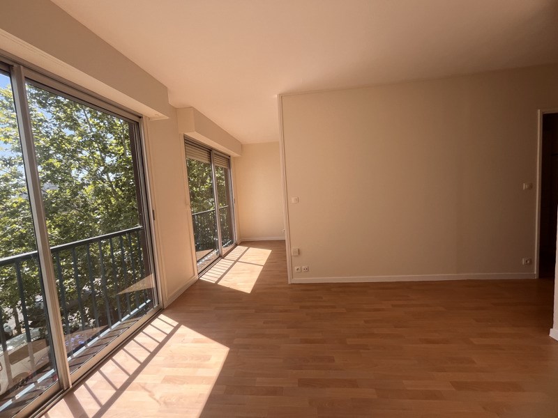 Vente Appartement BORDEAUX - 2 pièces -30 m² - (33200)