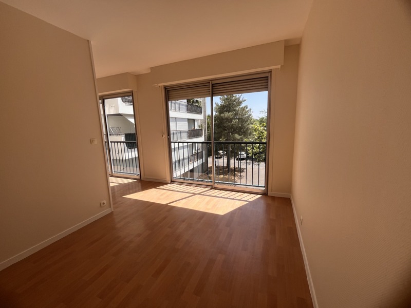 Vente Appartement BORDEAUX - 2 pièces -30 m² - (33200)