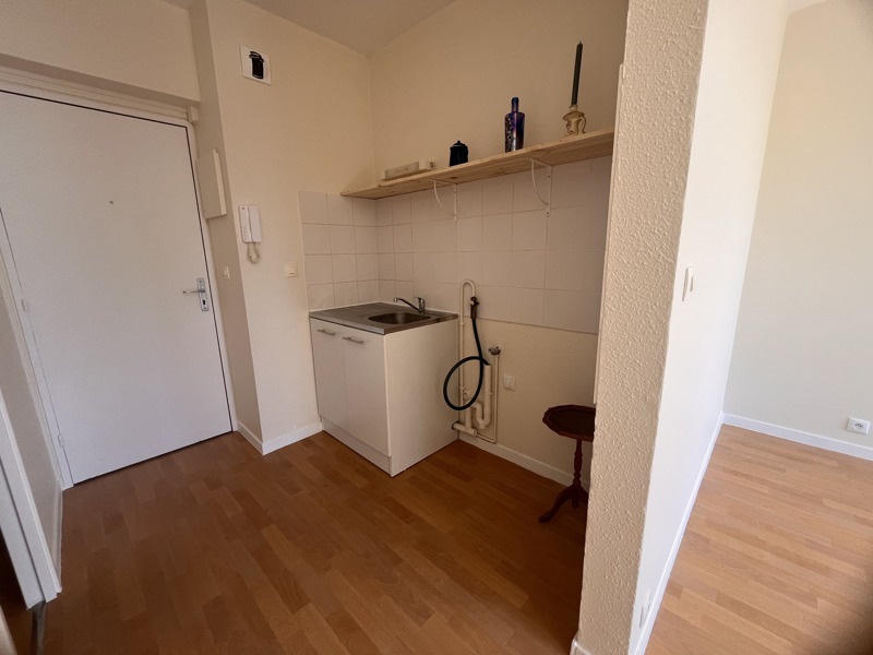 Vente Appartement BORDEAUX - 2 pièces -30 m² - (33200)