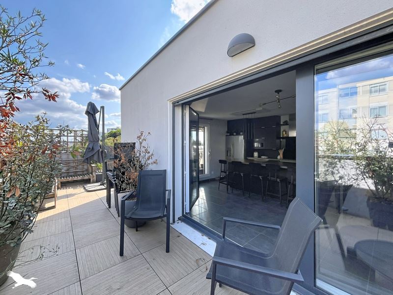 Vente Appartement BORDEAUX - 5 pièces -81 m² - (33200)