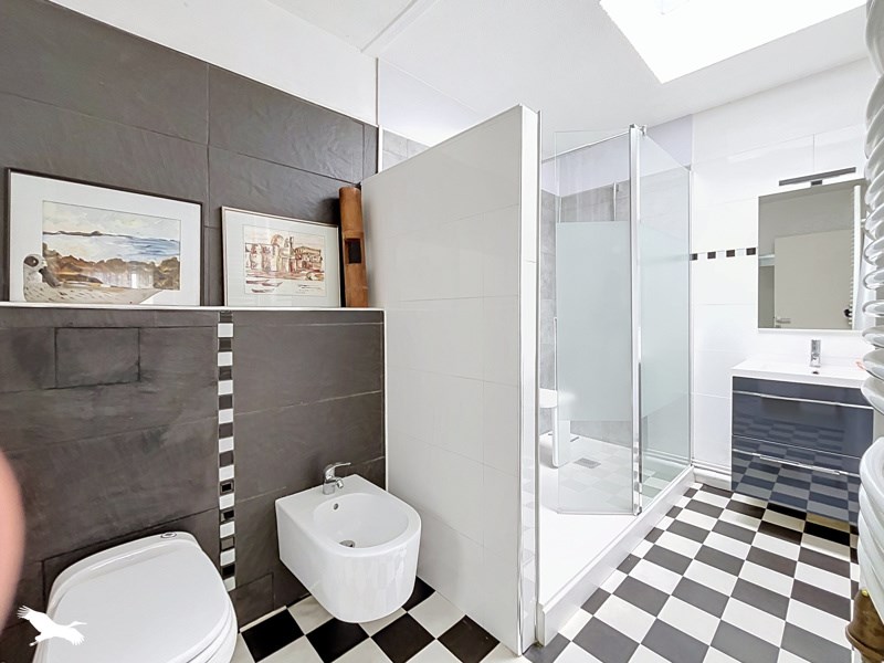 Vente Appartement BORDEAUX - 5 pièces -112 m² - (33200)
