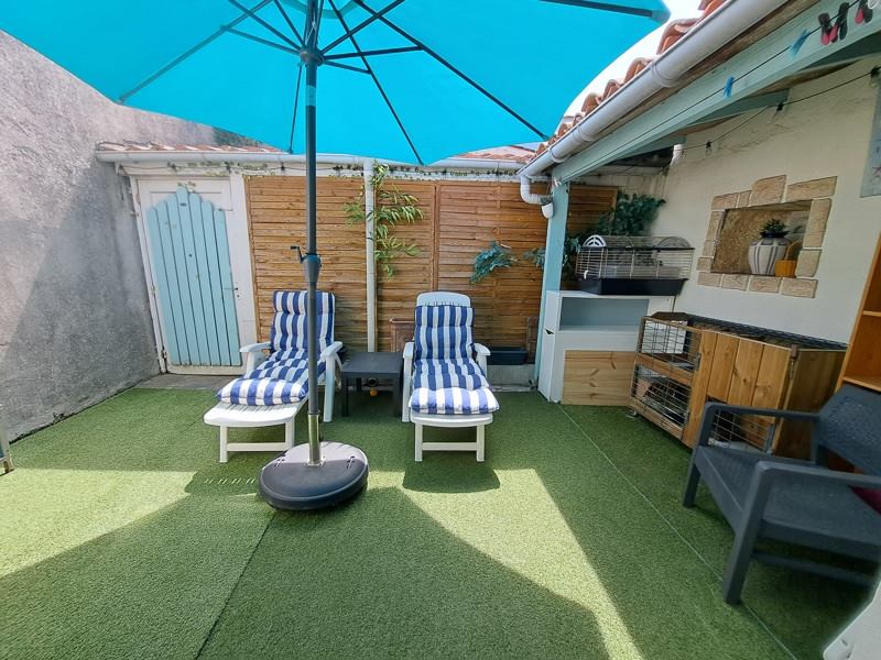 Vente Maison LA ROCHELLE - 5 pièces -116 m² - (17000)