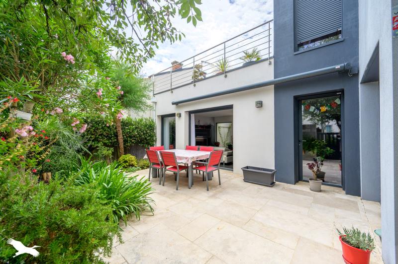 Vente Maison LA ROCHELLE - 5 pièces -130 m² - (17000)